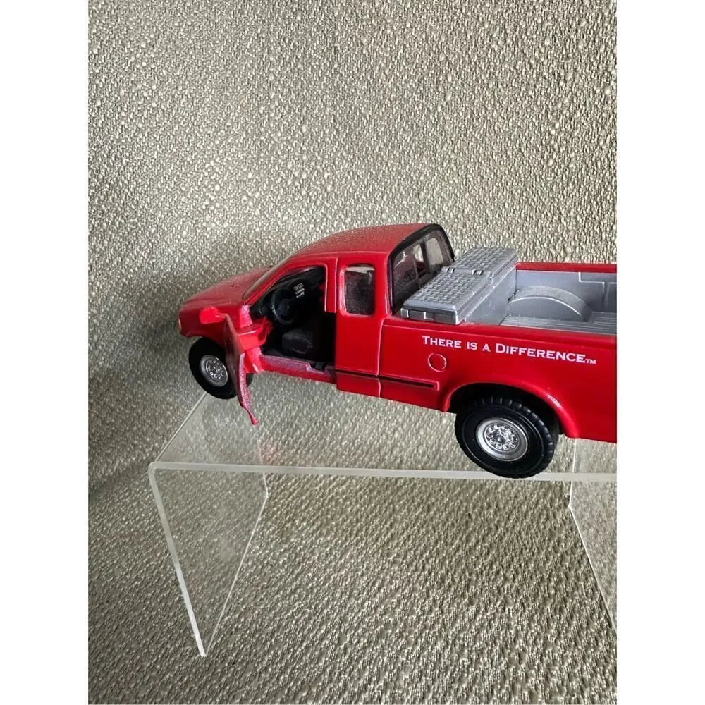 Snap On Ford F-150 Pick Up with Custom Load Die Cast 1:38 Red